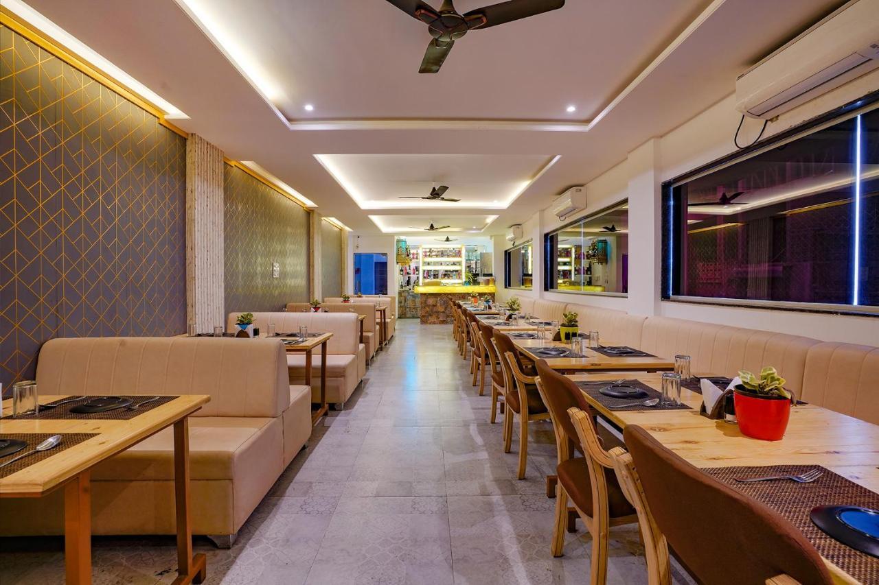 Collection O Hotel Farmaish Garden Chinchvad Exterior foto