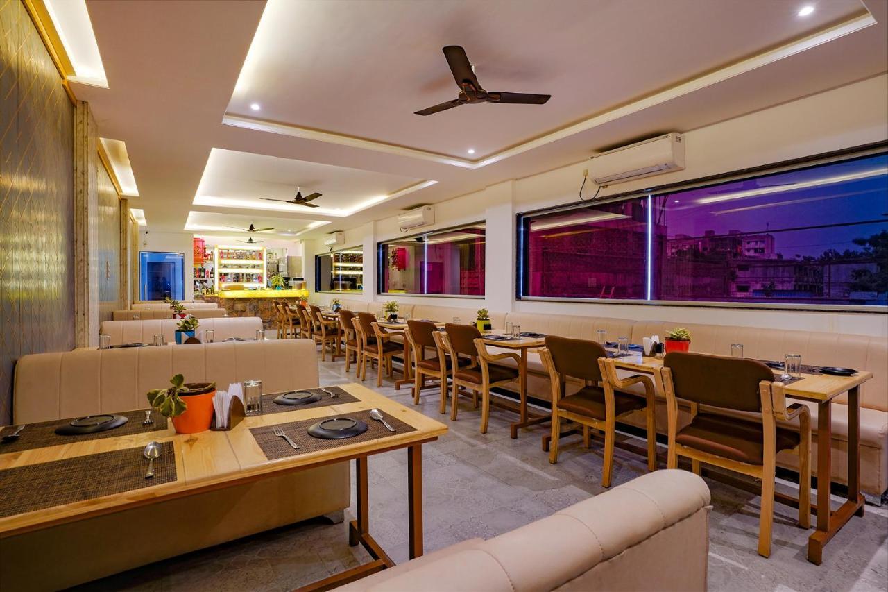 Collection O Hotel Farmaish Garden Chinchvad Exterior foto
